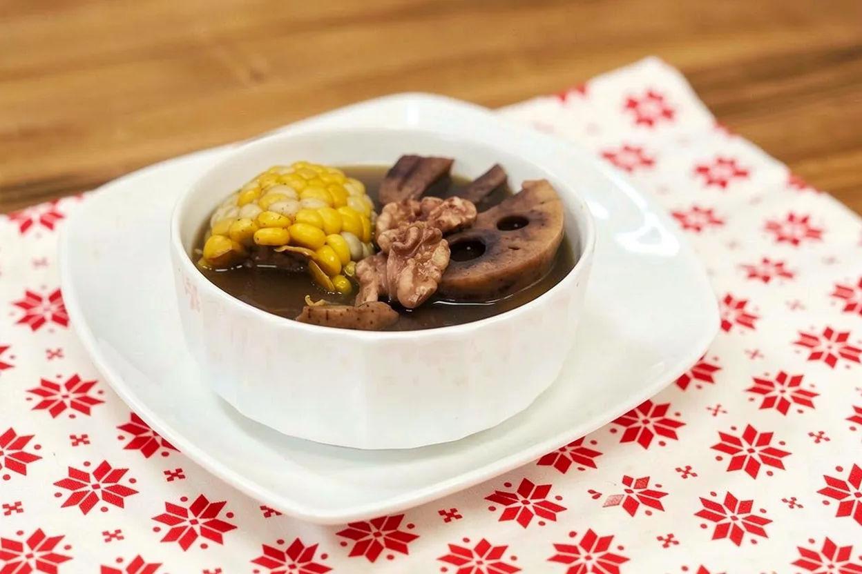 Lotus Root and Chestnut Vegetarian Soup