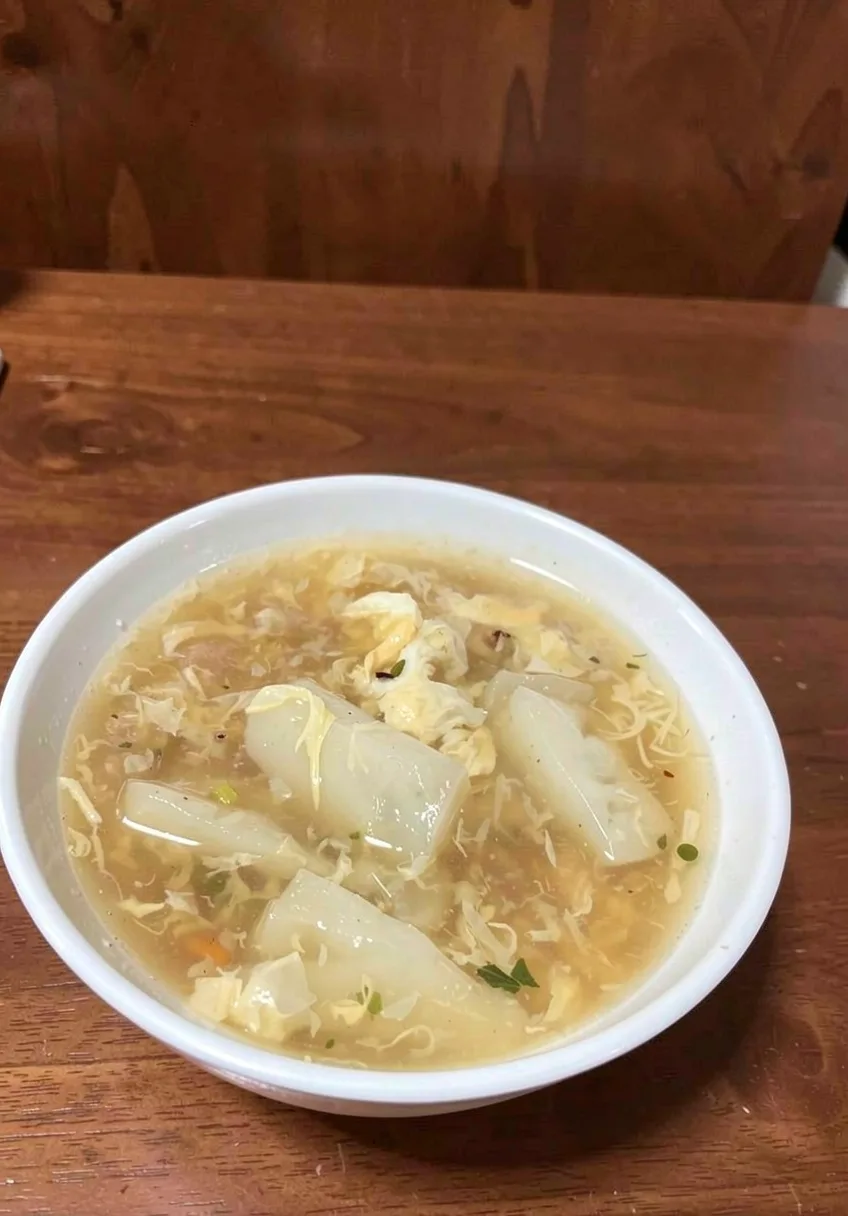 HK-Style Hot and Sour Soup with Radish Cake