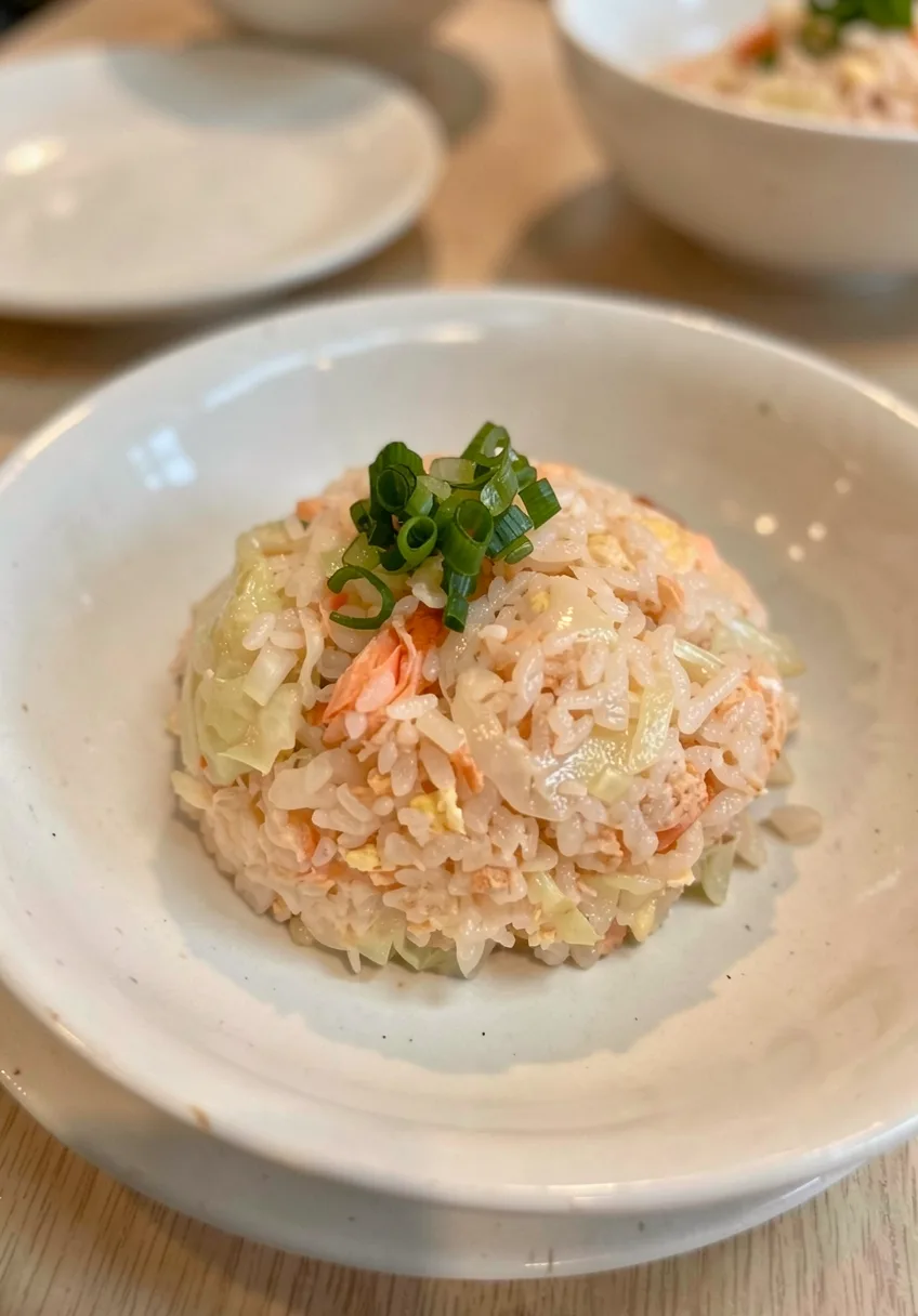 高麗菜三文魚蛋炒飯