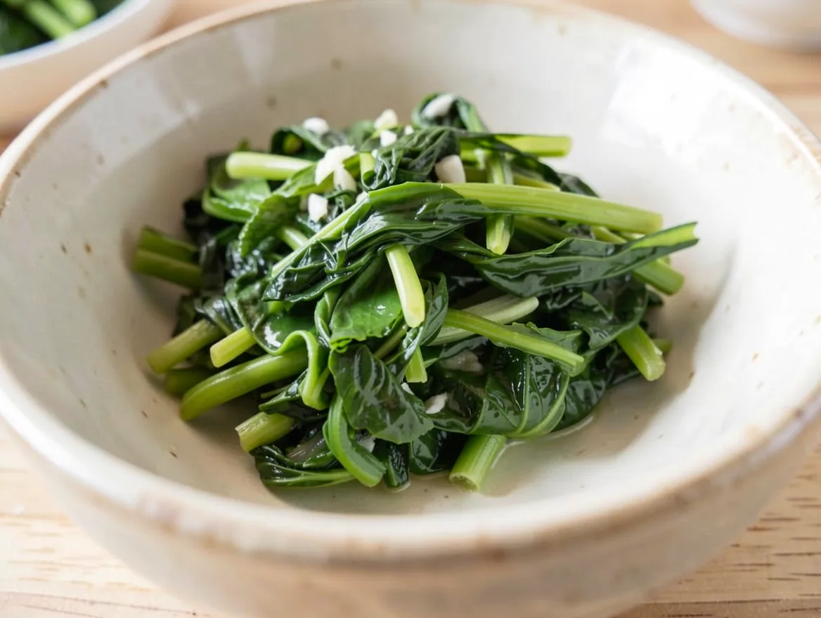 Garlic Stir-Fried Choy Sum
